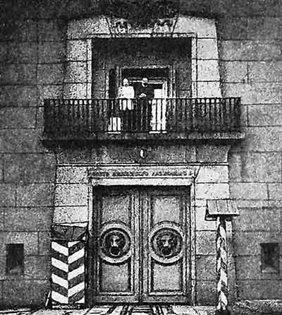 Рис. 30.2. Ворота форта (здесь и далее фотографии из книги Берестенева Н.М., 1907)